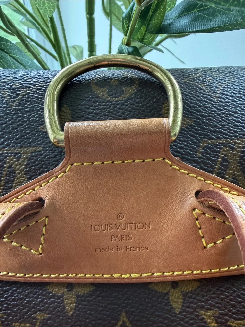 LOUIS VUITTON AUTHENTIC Vintage Monogram Canvas Backpack with Tan Trim